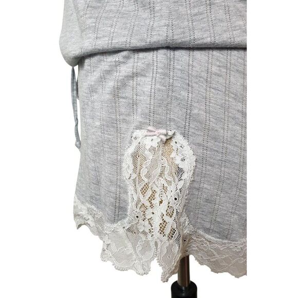 Victorias Secret XS Sleepwear Romper Gray Elegant White Lace Trim Lounge - Picture 5 of 7